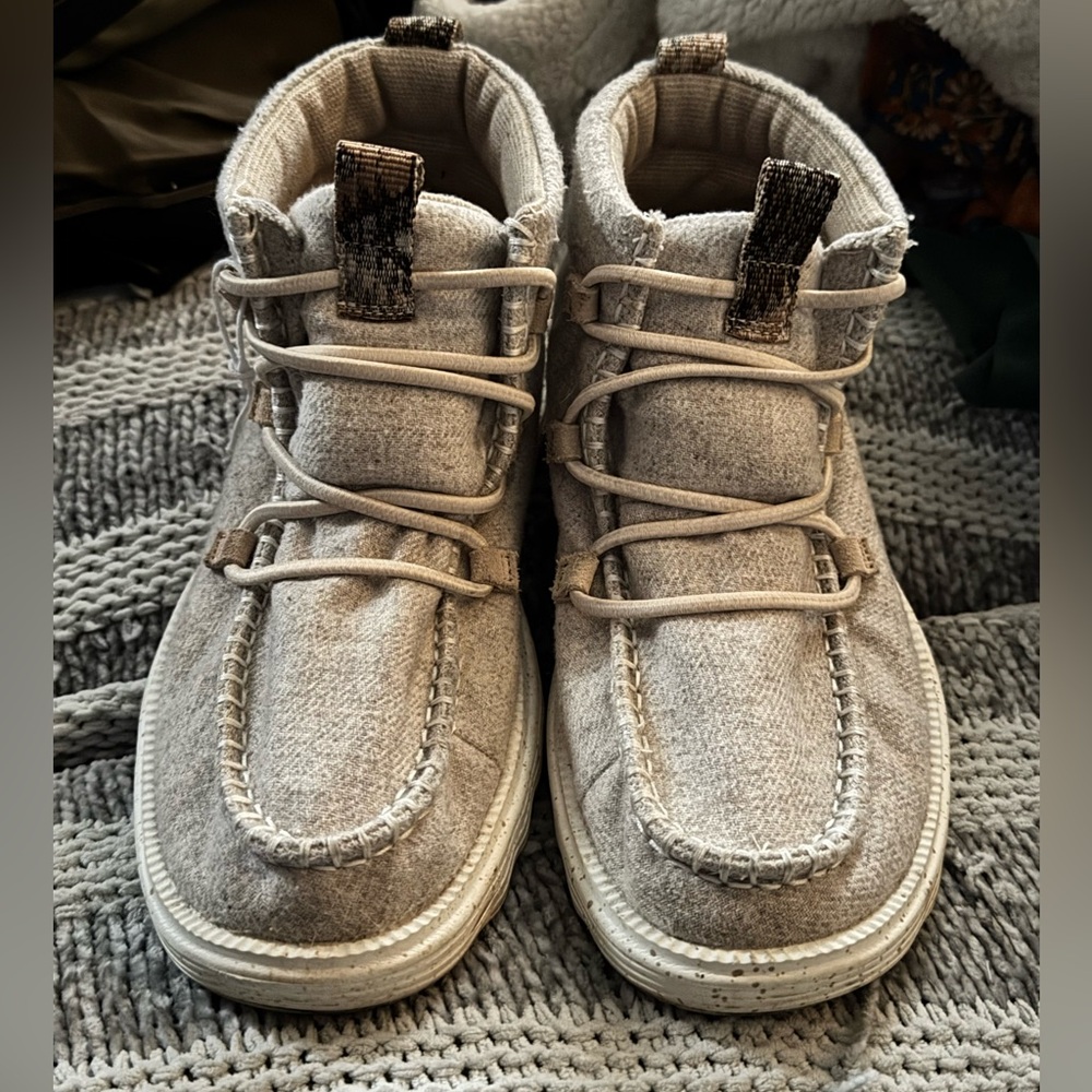Hey Dude Reyes Boot Light Grey Women’s 9 Wool Blend Comfort Boots